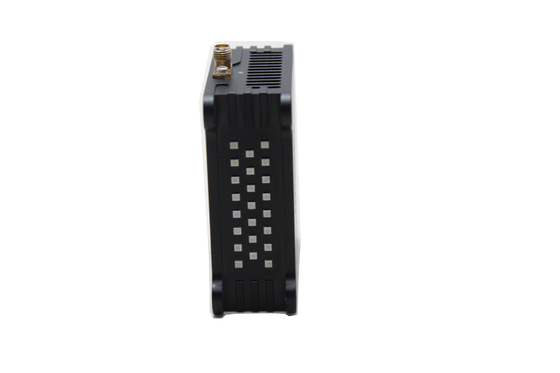 Receptor de vídeo de 300 MHz-2.7 GHz con cifrado AES128 y diseño compacto